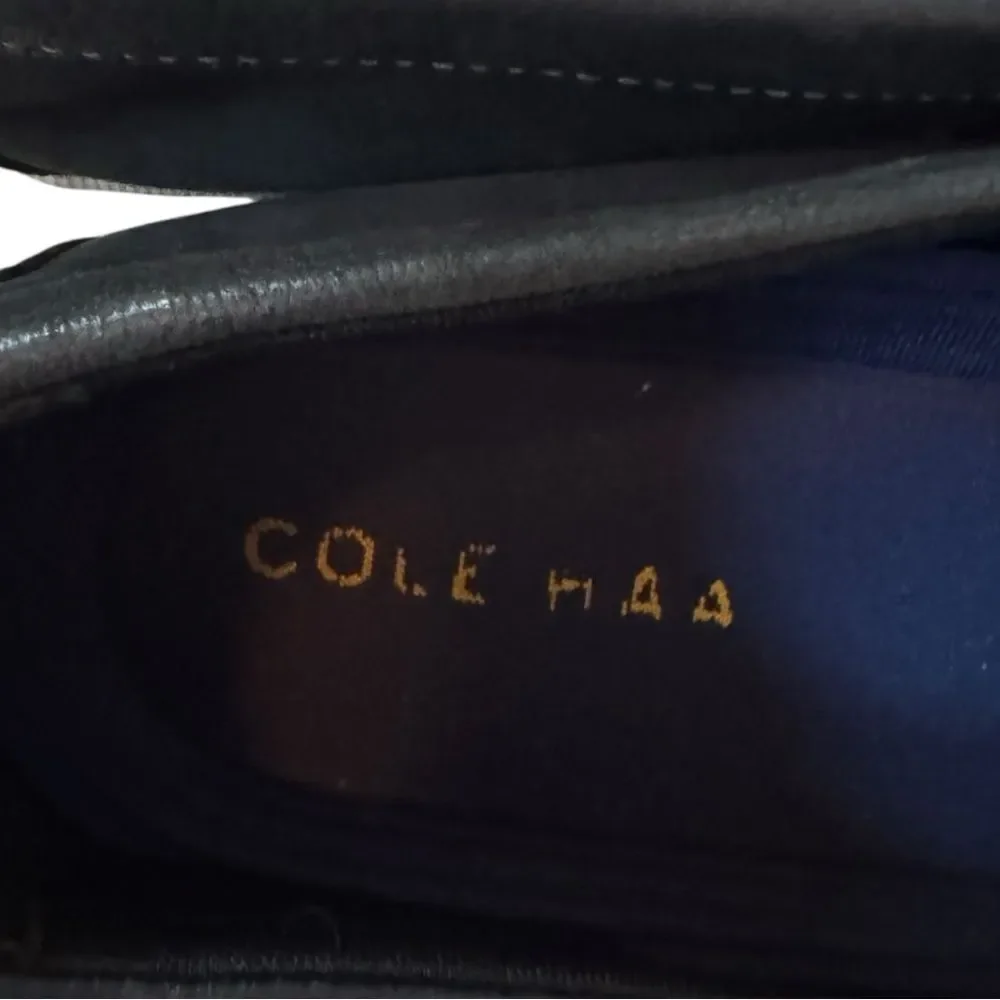 Cole Haan Men's Claude Venetian Loafer in black nubuck 10.5 M